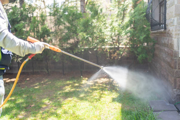 Best Commercial Pest Control Services  in Mcarthur, OH
